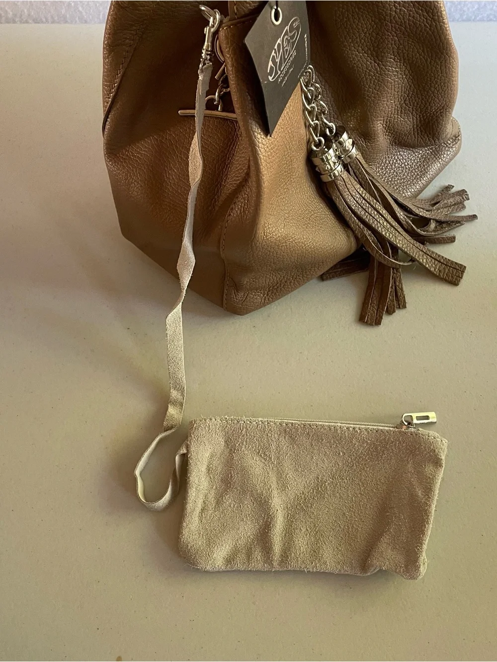 🔥 NWT Brown Pebbled Italian Leather Shoulder Bag Yes Accessories Tassel Hobo